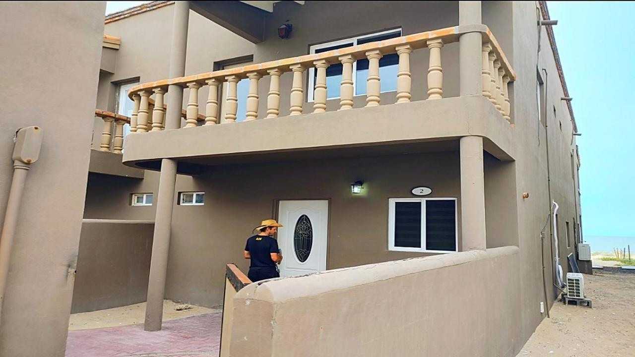 The Suites At Rocky Point 2 외부 사진