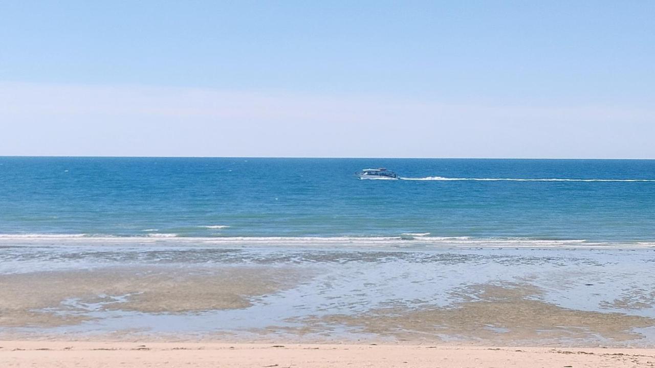 The Suites At Rocky Point 2 외부 사진